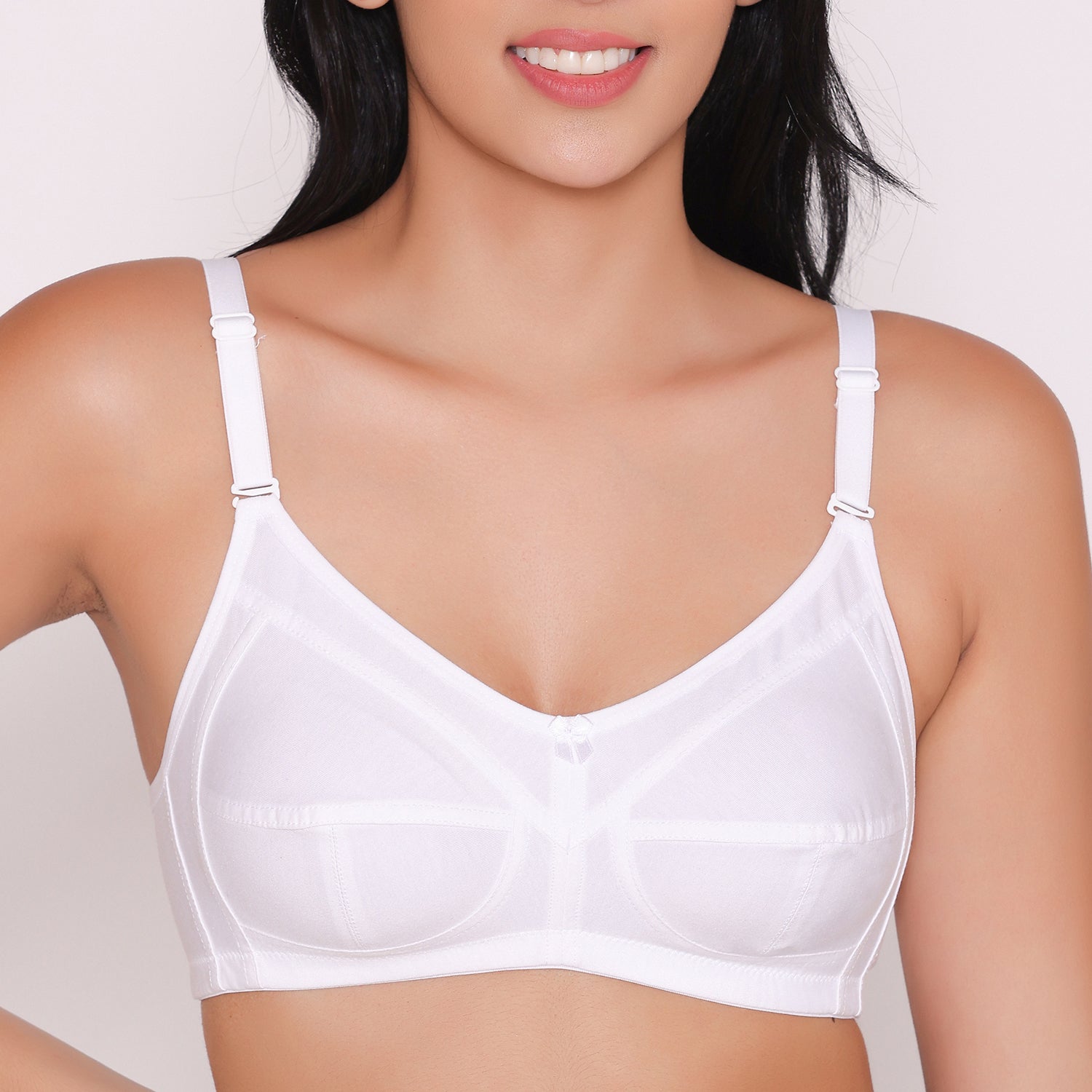 Buy Clovia Non-Padded Non-Wired Full Cup T-shirt Bra in White - Cotton Rich  2024 Online